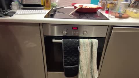 Celine online show from October 2025 07:04:02 PM