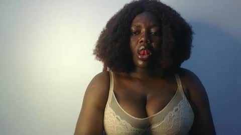 mila online show from September 2025 09:00:02 AM