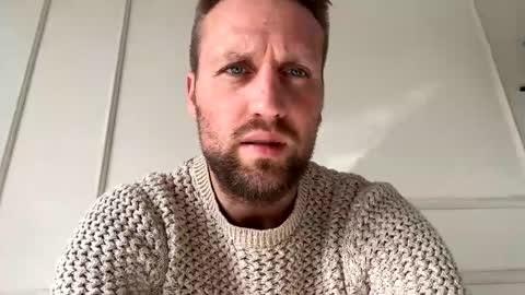 lovefuesse online show from March 2026 01:26:01 PM