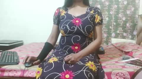 Snapshot of lovefunnitya chatting on January 2025 09:44:02 AM Divya online show from January 2025 09:44:02 AM