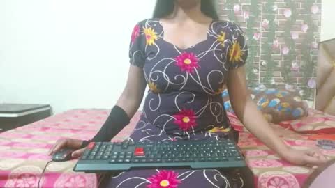 Snapshot of lovefunnitya chatting on January 2025 12:25:02 AM Divya online show from January 2025 12:25:02 AM