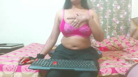Snapshot of lovefunnitya chatting on January 2025 12:36:02 AM Divya online show from January 2025 12:36:02 AM