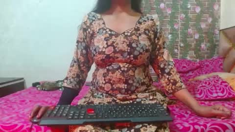 Snapshot of lovefunnitya chatting on February 2025 02:03:01 AM Divya online show from February 2025 02:03:01 AM