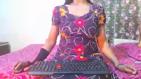 Snapshot of lovefunnitya chatting on March 2025 03:02:01 PM Divya online show from March 2025 03:02:01 PM