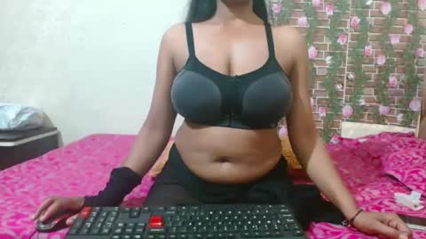 Snapshot of lovefunnitya chatting on March 2025 07:21:02 AM Divya online show from March 2025 07:21:02 AM