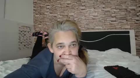 heaven online show from November 2025 01:36:01 PM