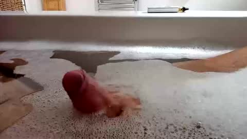 loveit448691 online show from April 2026 01:01:01 PM