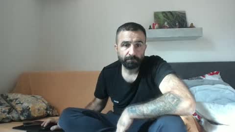 loveivat80 online show from October 2025 05:39:02 AM