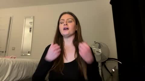 LoveLavender  online show from January 2025 02:01:01 AM