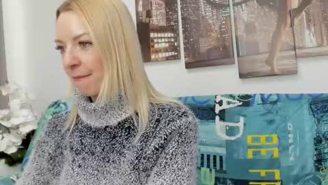 Snapshot of lovely__audrey chatting on February 2026 08:34:02 AM lovely__audrey online show from February 2026 08:34:02 AM