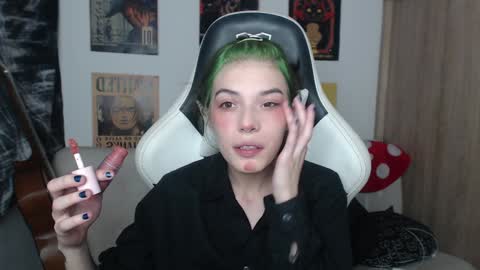Cassie online show from December 2024 10:43:02 PM