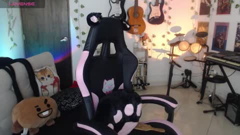 Cassie online show from March 2026 11:43:01 PM