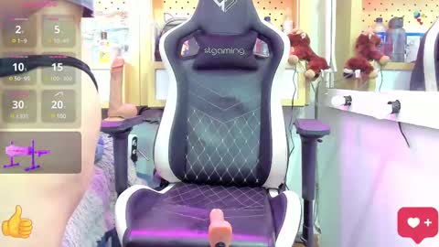 Chloe online show from March 2025 10:29:02 AM