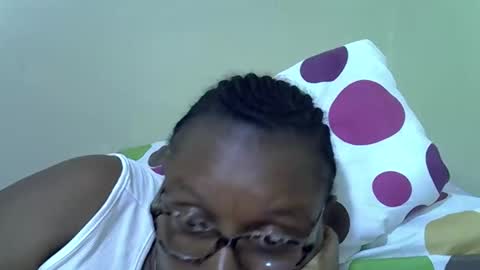 Snapshot of lovely_gee chatting on April 2026 01:42:02 AM sexylover online show from April 2026 01:42:02 AM