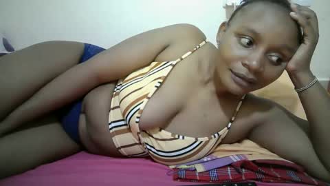 Snapshot of lovely_gee chatting on May 2026 11:31:02 AM sexylover online show from May 2026 11:31:02 AM