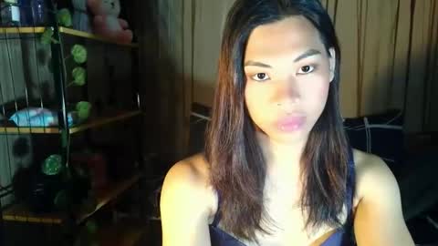 lovely_krizzy online show from February 2026 11:18:01 AM