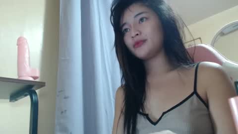 Lovely Laura online show from September 2025 09:53:01 AM