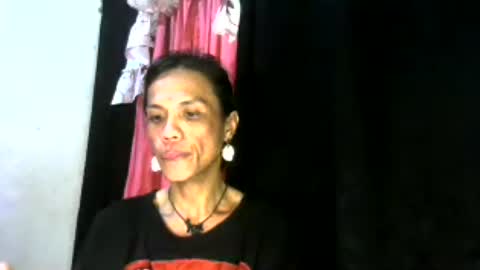 Snapshot of lovely_manificent4u chatting on August 2026 10:51:02 AM Lest online show from August 2026 10:51:02 AM