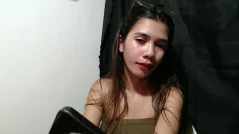 Snapshot of lovely_michelle20 chatting on November 2025 06:20:01 PM diamond sweetheart20 online show from November 2025 06:20:01 PM