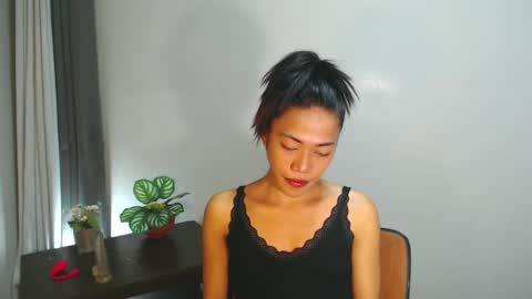 lovely_nathaliax online show from January 2025 12:05:02 AM