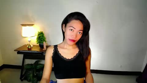 lovely_nathaliax online show from February 2025 11:59:02 AM