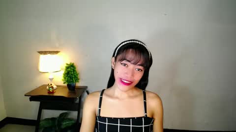 lovely_nathaliax online show from February 2025 07:30:01 PM