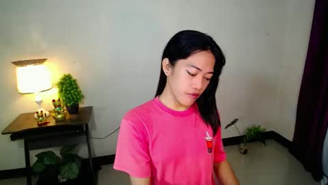 lovely_nathaliax online show from March 2025 12:44:01 AM