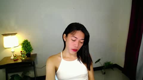 lovely_nathaliax online show from March 2025 06:44:02 PM