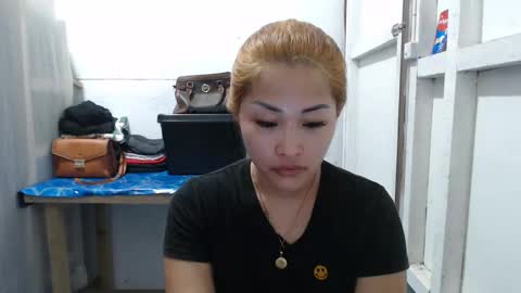 Snapshot of lovely_singlemom chatting on May 2026 10:28:01 PM ask me dear online show from May 2026 10:28:01 PM