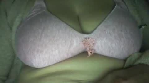 katrina follow me guys online show from January 2025 12:11:01 AM