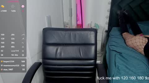 Aria3 online show from October 2025 07:56:02 PM