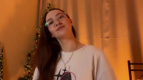 Solfiro online show from December 2025 05:54:01 PM