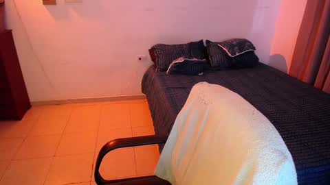 lovely   online show from January 2025 10:17:01 PM