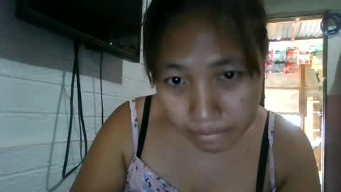 LocwlyLSYlYNXXX online show from February 2025 12:11:01 AM