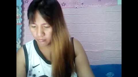 LocwlyLSYlYNXXX online show from March 2025 09:32:02 PM