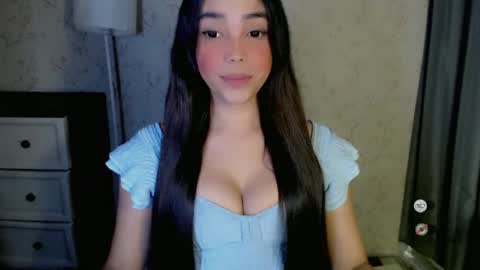 Snapshot of lovelylaiza chatting on June 2026 03:21:01 PM Cutie Laiza online show from June 2026 03:21:01 PM