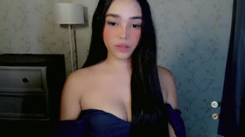 Snapshot of lovelylaiza chatting on July 2026 10:23:01 AM Cutie Laiza online show from July 2026 10:23:01 AM