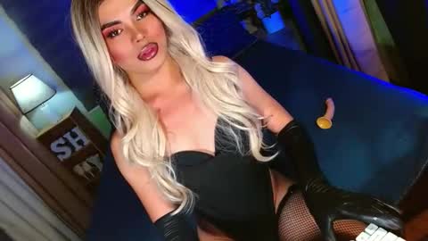 lovelymiss_shyna11 online show from December 2025 11:29:01 AM