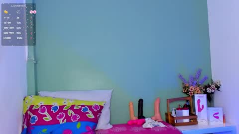 Nicky online show from February 2025 06:56:01 PM