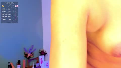 Nicky online show from February 2025 04:01:02 PM