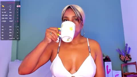 Nicky online show from March 2025 12:44:02 PM