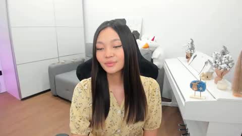 kim online show from December 2024 02:08:02 AM