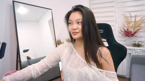 kim online show from December 2024 09:50:02 PM