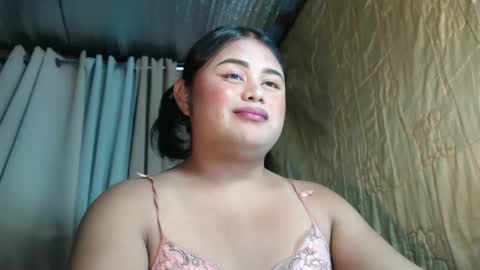 lovely online show from February 2025 08:00:01 PM