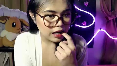 lovely online show from September 2025 06:07:01 PM