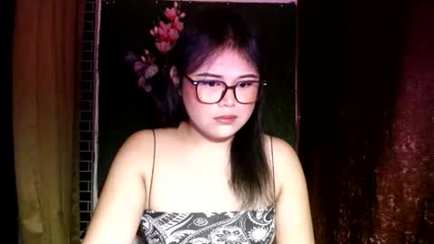 lovely online show from December 2025 06:26:02 PM