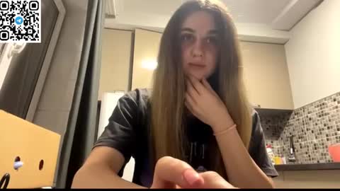 Snapshot of lovelysilk_63 chatting on June 2026 06:54:02 PM ELA online show from June 2026 06:54:02 PM