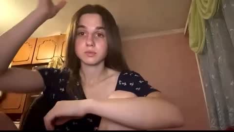 Snapshot of lovelysilk_63 chatting on August 2026 06:57:02 PM ELA online show from August 2026 06:57:02 PM