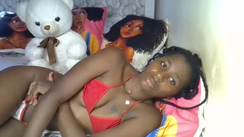 lovelytin online show from February 2026 10:48:01 AM