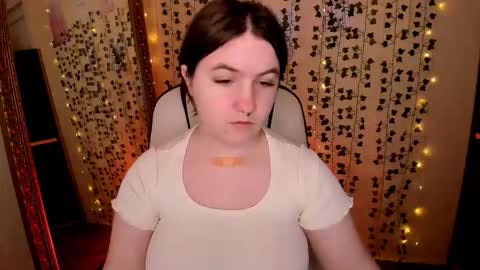 Julia  online show from March 2026 05:03:01 AM